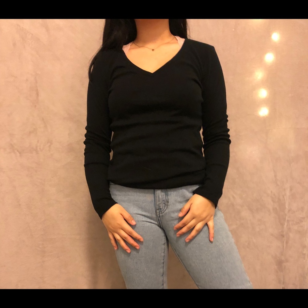 Target black v-neck long sleeve
